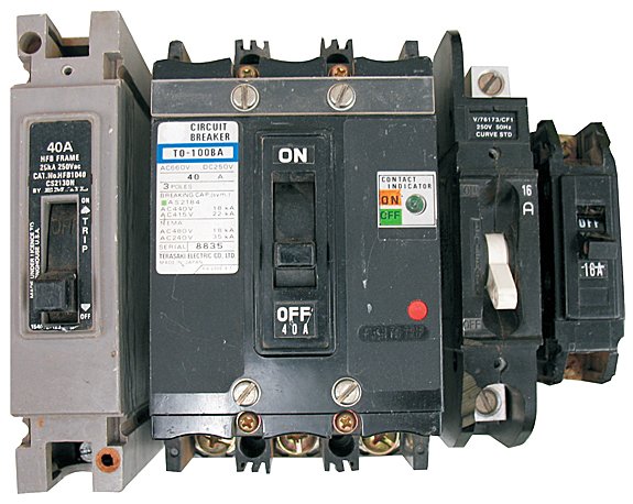 Moulded Case Circuit Breakers